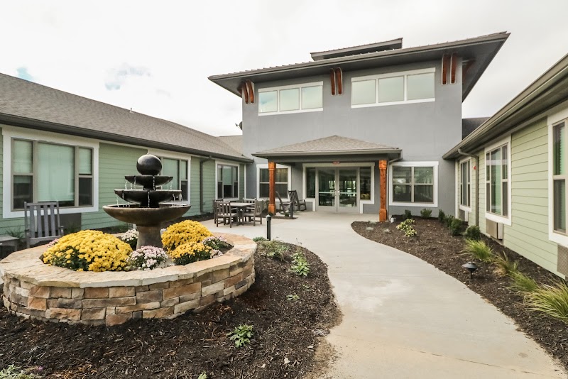 TIFFANY SPRINGS REHABILITATION & HEALTH CARE CENTE nursing home in KANSAS CITY, MO - Photo 3 of 5