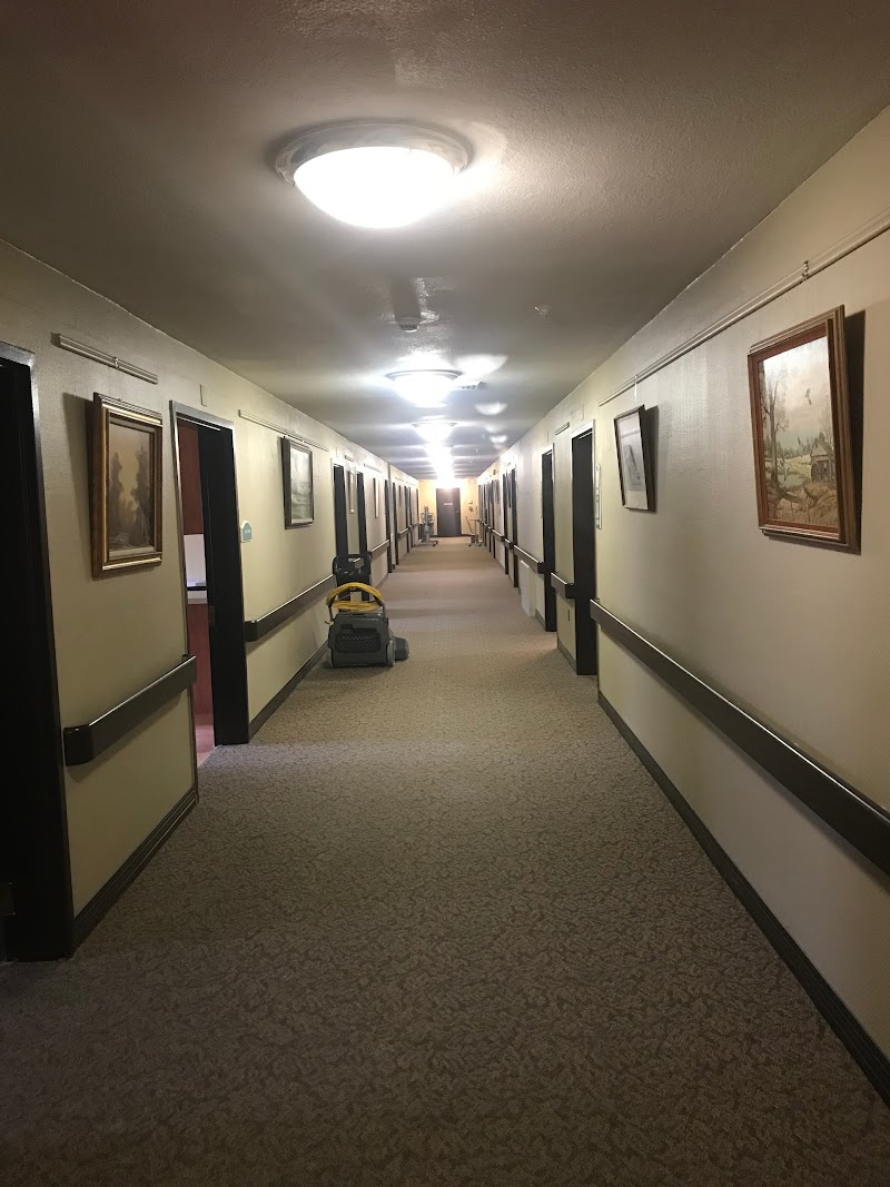 STEELVILLE SENIOR LIVING nursing home in STEELVILLE, MO - Photo 4 of 5