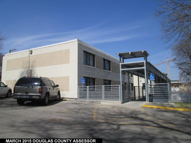 The Cypress at Midtown nursing home in Omaha, NE - Photo 2 of 4