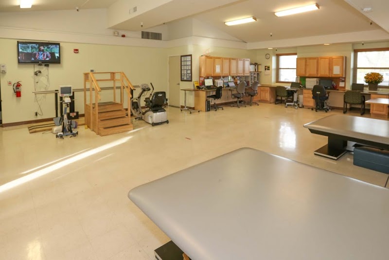 ROSEWOOD REHABILITATION CENTER nursing home in RENO, NV - Photo 4 of 5
