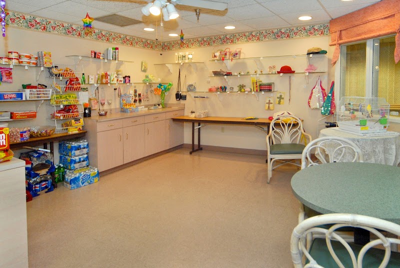 LIFE CARE CENTER OF LAS VEGAS nursing home in LAS VEGAS, NV - Photo 5 of 5