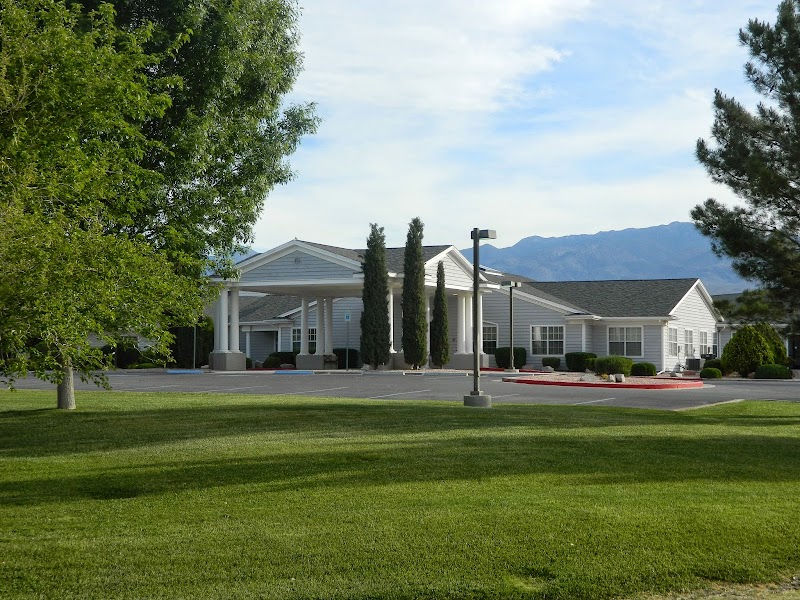PAHRUMP HEALTH AND REHABILITATION CENTER nursing home in PAHRUMP, NV - Photo 2 of 4