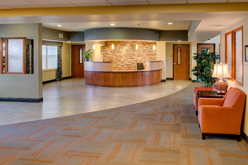 MARQUIS CARE AT CENTENNIAL HILLS nursing home in LAS VEGAS, NV - Photo 4 of 5