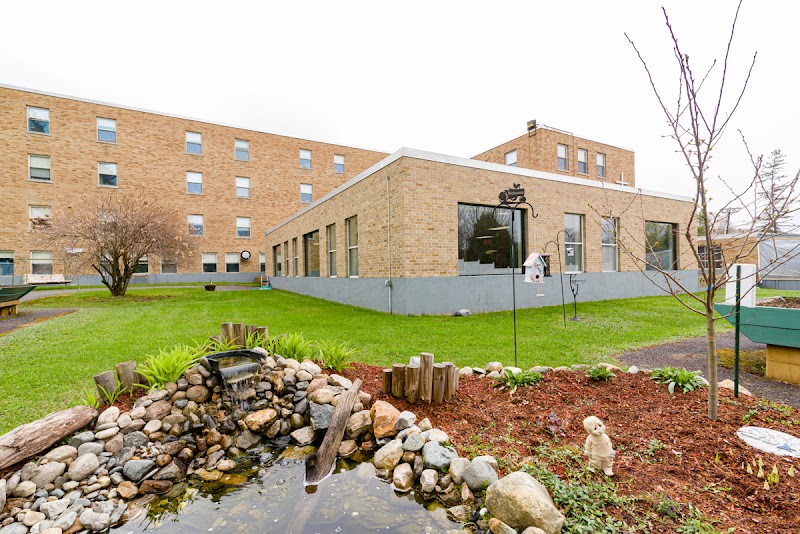 SAINT VINCENT REHABILITATION & NURSING CENTER nursing home in BERLIN, NH - Photo 3 of 5