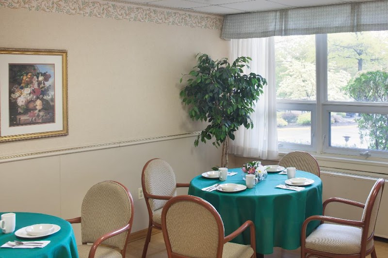 ARBOR GLEN CENTER nursing home in CEDAR GROVE, NJ - Photo 2 of 5
