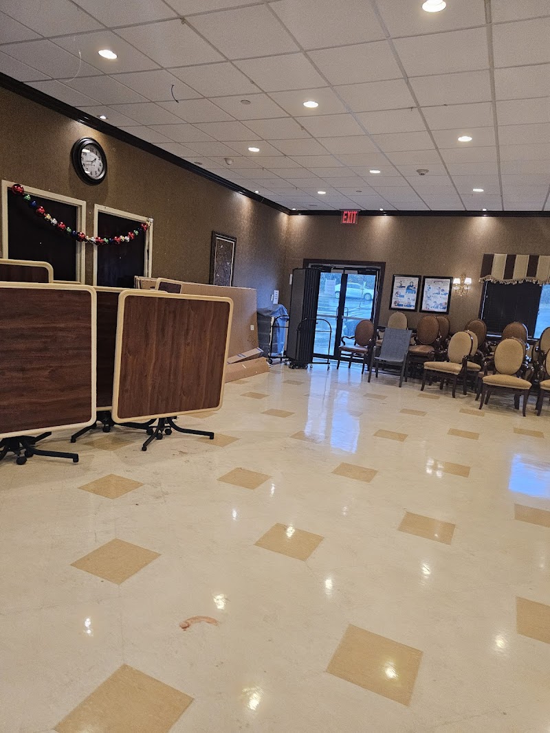 LEISURE CHATEAU REHABILITATION nursing home in LAKEWOOD, NJ - Photo 3 of 10