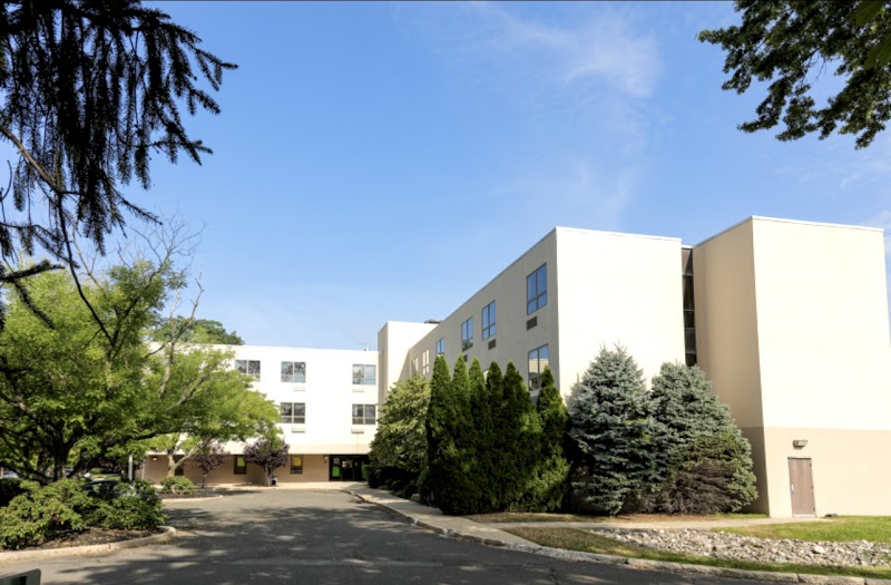 ARISTACARE AT NORWOOD TERRACE nursing home in PLAINFIELD, NJ - Photo 2 of 10