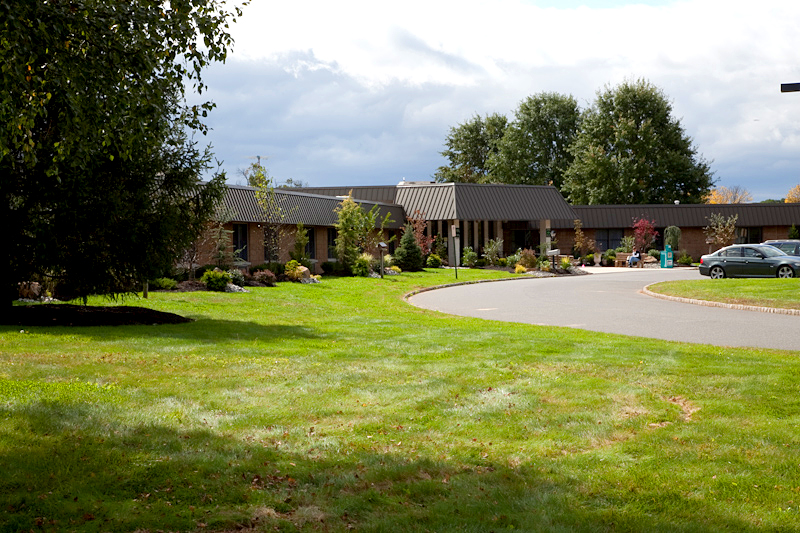 HUNTERDON CARE CENTER LLC nursing home in FLEMINGTON, NJ - Photo 3 of 5