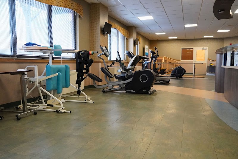 OPTIMA CARE CASTLE HILL nursing home in UNION CITY, NJ - Photo 3 of 5