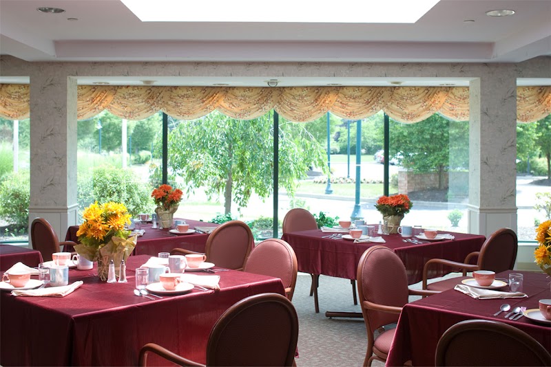 CRANBURY CENTER nursing home in MONROE TOWNSHIP, NJ - Photo 4 of 10