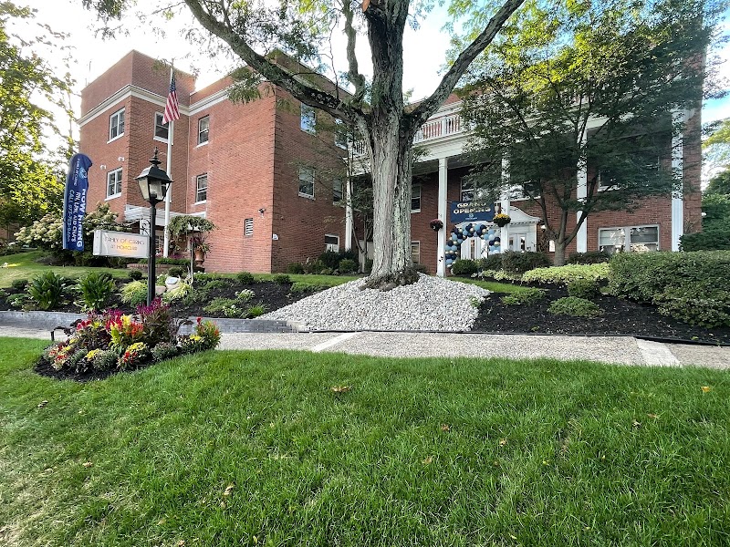 Family of Caring Healthcare at Montclair nursing home in MONTCLAIR, NJ - Photo 3 of 10