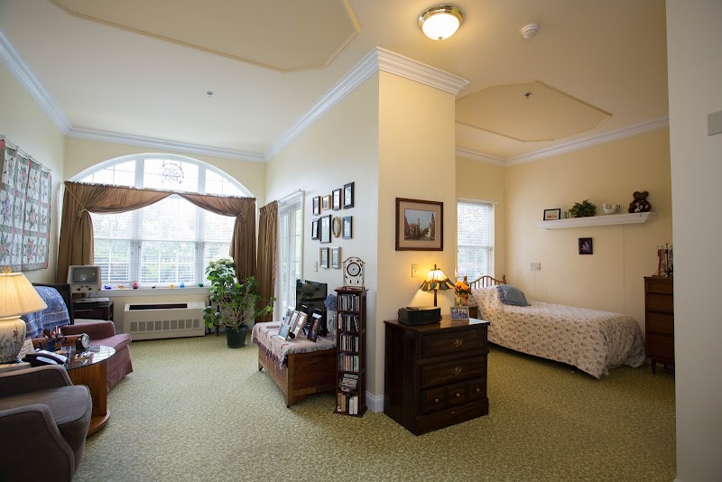 CAREONE AT MOORESTOWN nursing home in MOORESTOWN, NJ - Photo 2 of 10