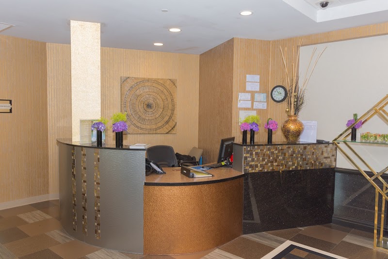SOMERSET WOODS REHABILITATION & NURSING CENTER nursing home in SOMERSET, NJ - Photo 4 of 5