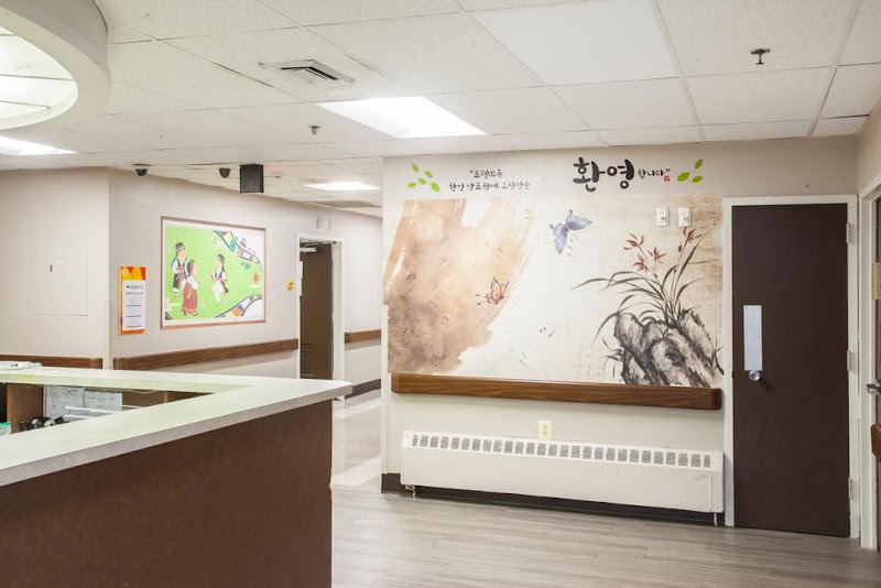 LAUREL BROOK REHABILITATION AND HEALTHCARE CENTER nursing home in MOUNT LAUREL, NJ - Photo 5 of 5