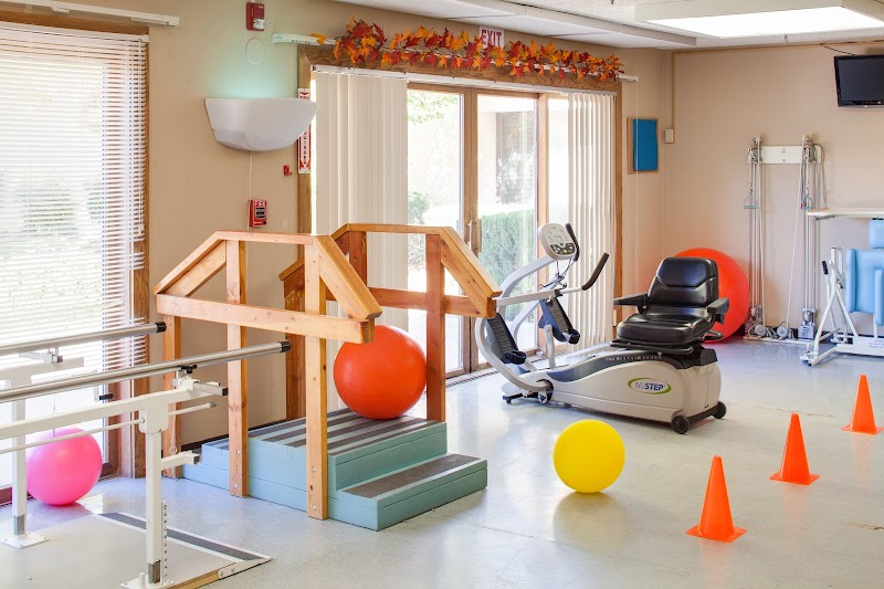 Mission Arch Center nursing home in Roswell, NM - Photo 3 of 5