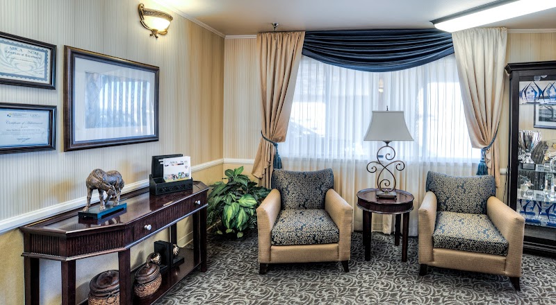 Skies Healthcare & Rehabilitation Center nursing home in Albuquerque, NM - Photo 5 of 5