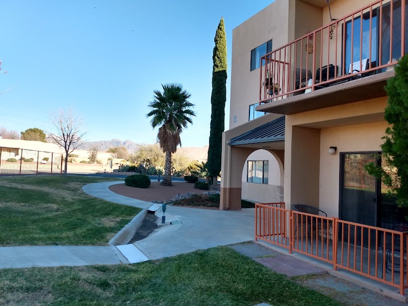Las Cruces Village Nursing & Rehabilitation LLC nursing home in LAS CRUCES, NM - Photo 2 of 5