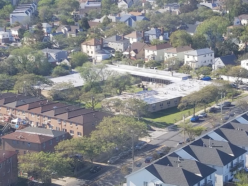 OCEANVIEW NURSING & REHABILITATION CARE CENTER nursing home in FAR ROCKAWAY, NY - Photo 2 of 3