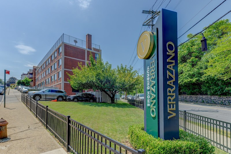 VERRAZANO NURSING AND POST-ACUTE CENTER nursing home in STATEN ISLAND, NY - Photo 5 of 5