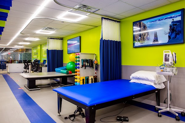 BAINBRIDGE NURSING & REHABILITATION CENTER nursing home in BRONX, NY - Photo 1 of 10