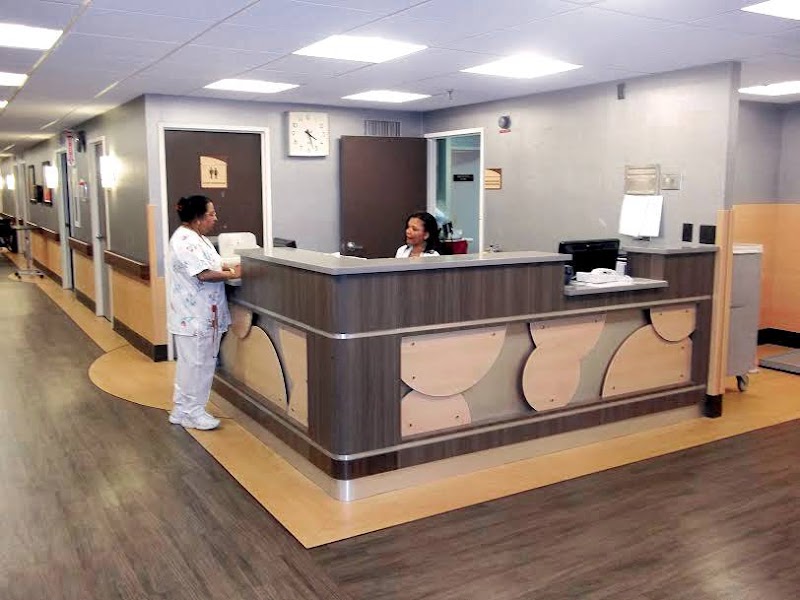 WESTCHESTER CENTER FOR REHABILITATION & NURSING nursing home in MOUNT VERNON, NY - Photo 2 of 5