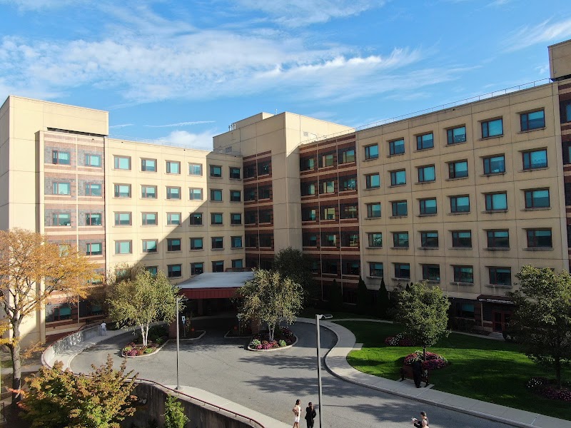 REBEKAH REHAB AND EXTENDED CARE CENTER nursing home in BRONX, NY - Photo 2 of 5