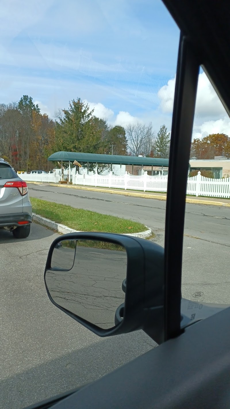 BETSY ROSS REHABILITATION CENTER, INC nursing home in ROME, NY - Photo 5 of 5