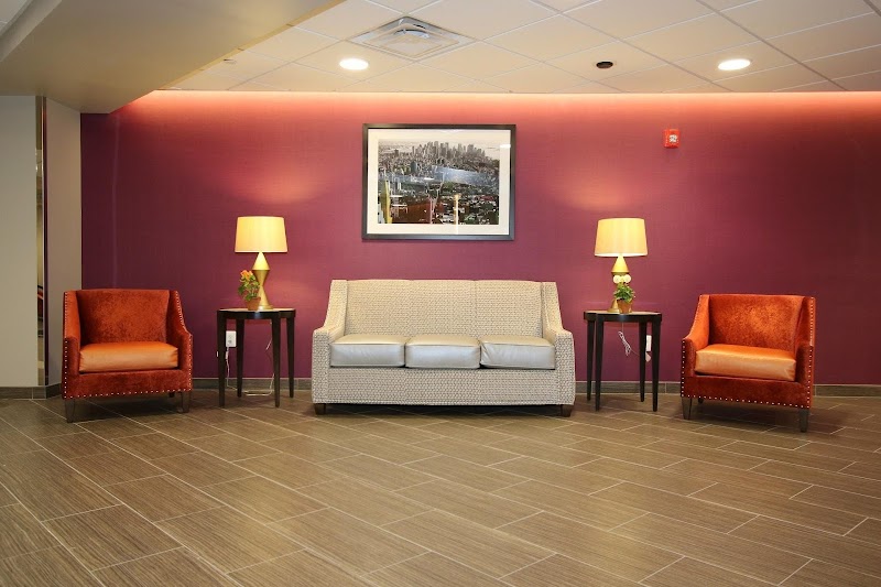RICHMOND CTR FOR REHAB AND SPECIALTY HEALTHCARE nursing home in STATEN ISLAND, NY - Photo 5 of 5