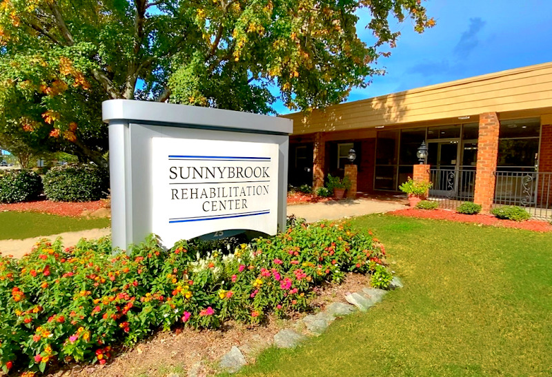 Sunnybrook Rehabilitation Center nursing home in Raleigh, NC - Photo 3 of 5