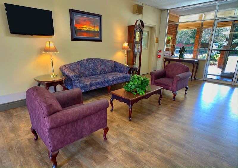 Sunnybrook Rehabilitation Center nursing home in Raleigh, NC - Photo 5 of 5