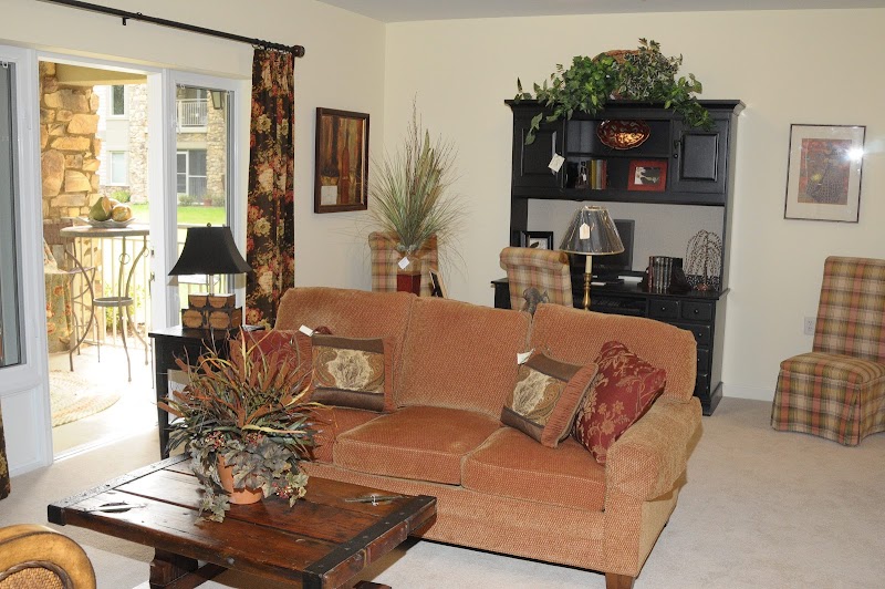 Carolina Village Inc nursing home in Hendersonville, NC - Photo 3 of 10