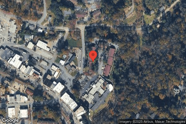 White Oak Manor - Tryon nursing home in Tryon, NC - Photo 1 of 2