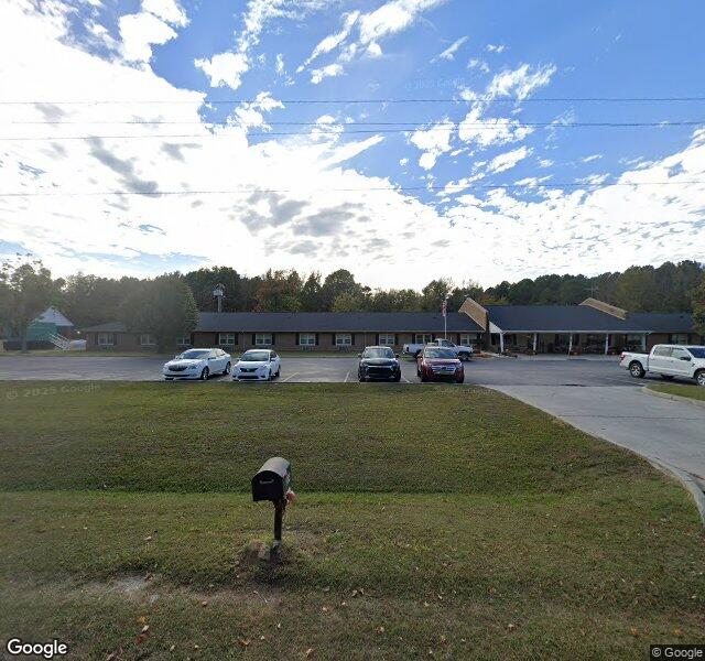 Warsaw Nursing and Rehabilitation Center nursing home in Warsaw, NC - Photo 2 of 2