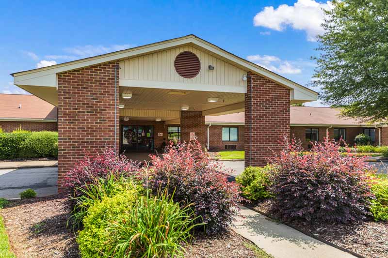 Yanceyville Rehabilitation and Healthcare Center nursing home in Yanceyville, NC - Photo 2 of 5
