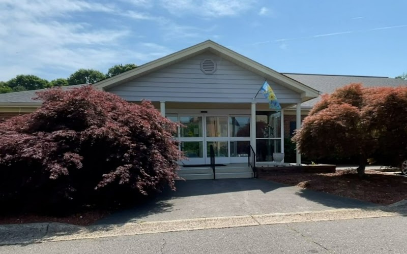 The Oaks nursing home in Winston-Salem, NC - Photo 3 of 5