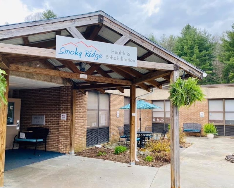 Smoky Ridge Health and Rehabilitation nursing home in Burnsville, NC - Photo 2 of 5