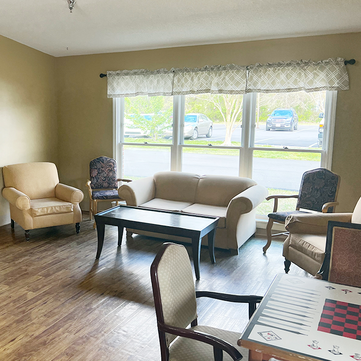 Windsor Rehabilitation and Healthcare Center nursing home in Windsor, NC - Photo 2 of 5