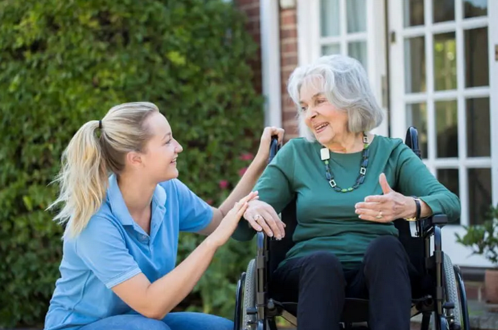 Camellia Gardens Center for Nursing and Rehab nursing home in Henderson, NC - Photo 2 of 5