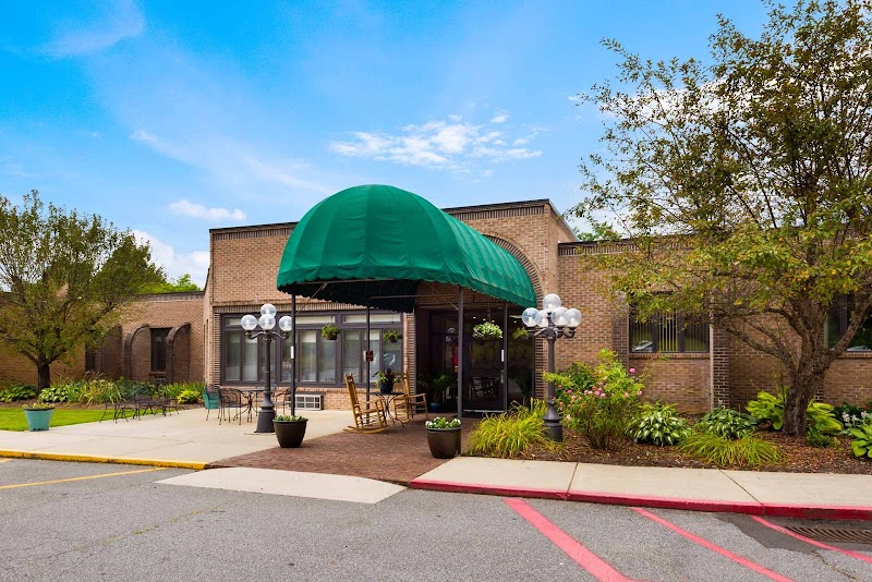 Skyland Terrace and Rehabilitation nursing home in Waynesville, NC - Photo 3 of 5
