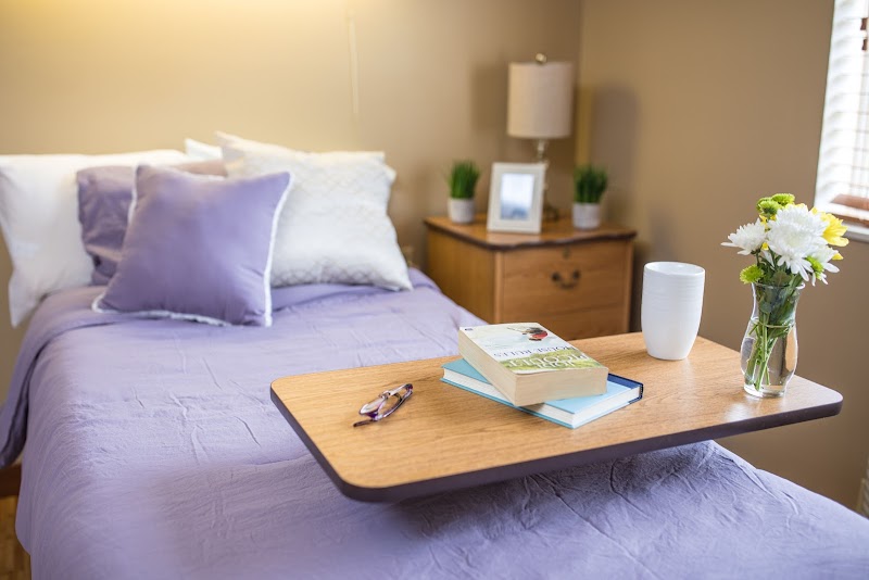 Hendersonville Health and Rehabilitation nursing home in Flat Rock, NC - Photo 3 of 10