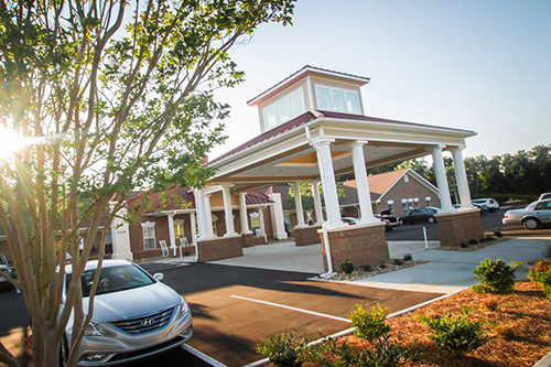 Lake Park Nursing and Rehabilitation Center nursing home in Indian Trail, NC - Photo 2 of 5