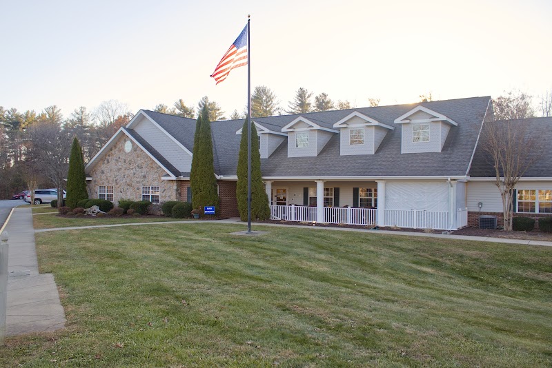Fletcher Rehabilitation and Healthcare Center nursing home in Fletcher, NC - Photo 2 of 5