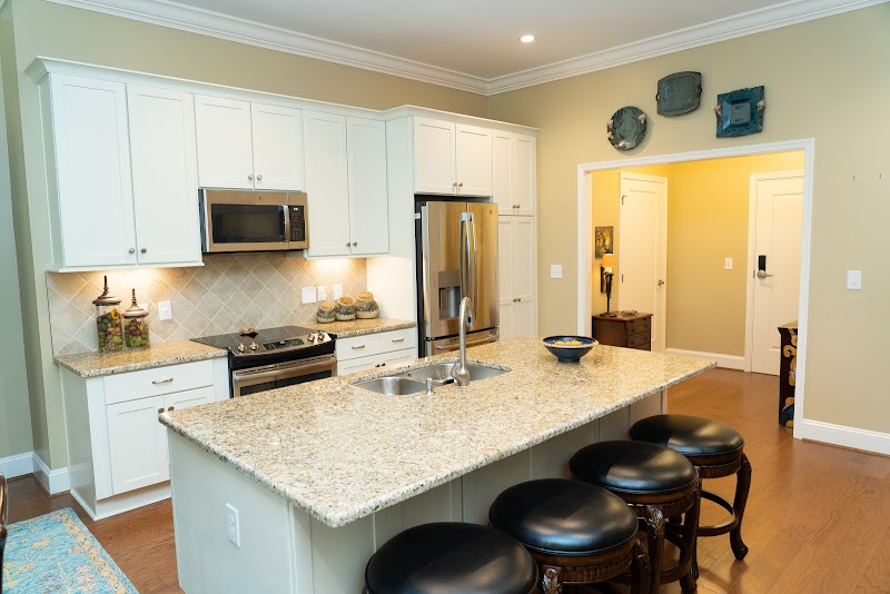 River Landing at Sandy Ridge nursing home in Colfax, NC - Photo 3 of 10