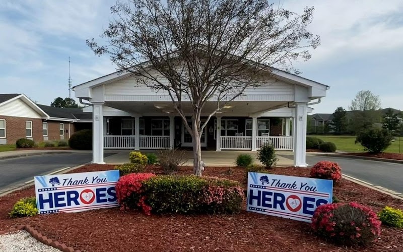 Liberty Commons Nursing and Rehabilitation Center nursing home in Sanford, NC - Photo 3 of 5