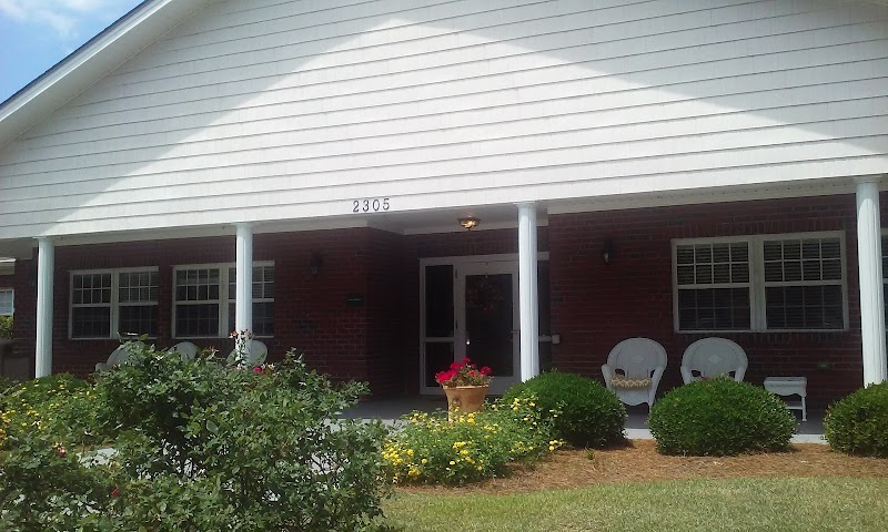 Peak Resources-Wilmington, Inc nursing home in Wilmington, NC - Photo 4 of 5