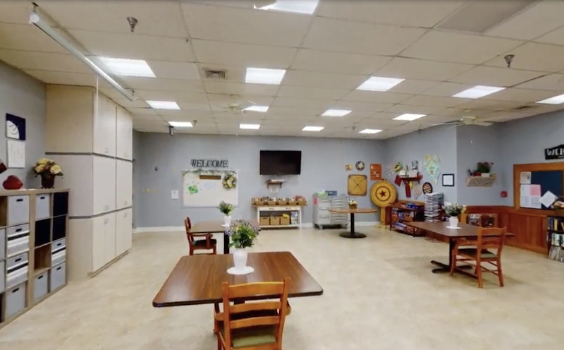 MAJESTIC CARE OF MIDDLETOWN LLC nursing home in MIDDLETOWN, OH - Photo 2 of 5