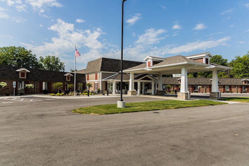 BOWLING GREEN MANOR nursing home in BOWLING GREEN, OH - Photo 2 of 10