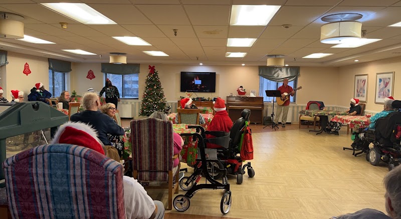 GARDENS OF MAYFIELD VILLAGE nursing home in MAYFIELD HEIGHTS, OH - Photo 3 of 5