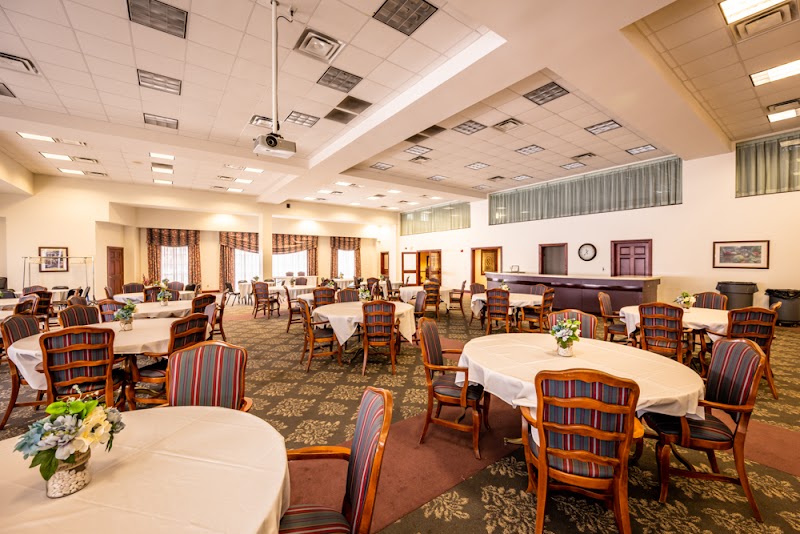 MAJESTIC CARE OF FAIRFIELD LLC nursing home in FAIRFIELD, OH - Photo 3 of 5