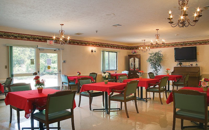 ARBORS AT DELAWARE nursing home in DELAWARE, OH - Photo 3 of 5
